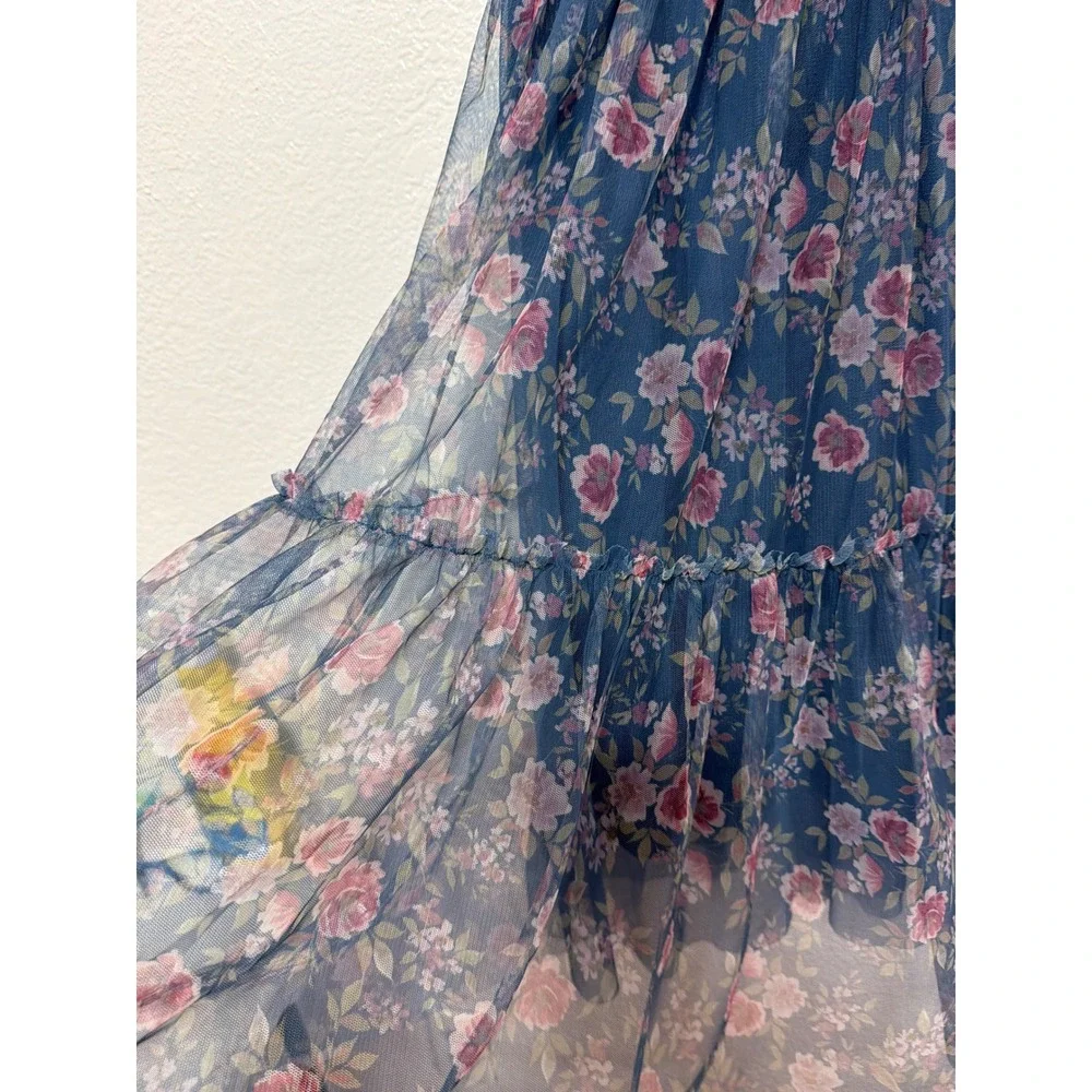 Zhenzi delicate floral